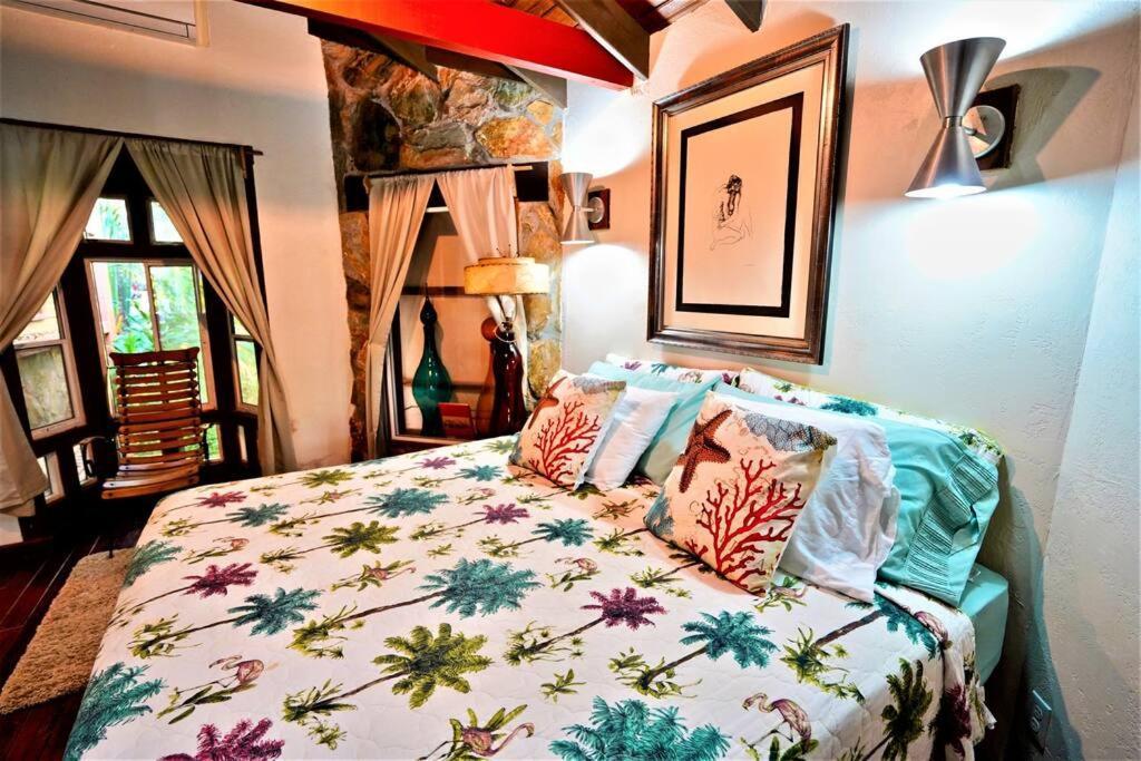 The Dock Resort Over Water Retreat ウェスト・エンド エクステリア 写真